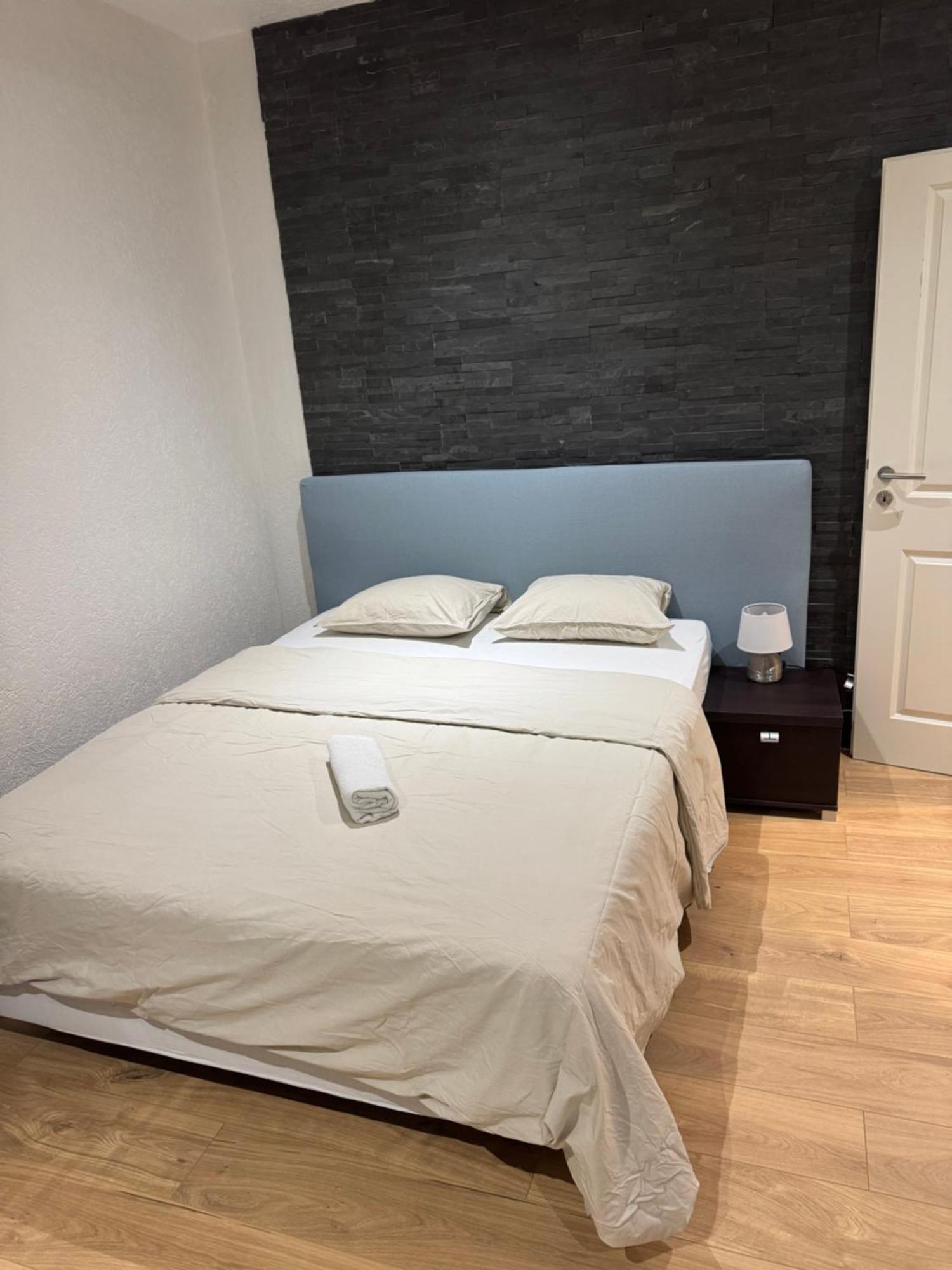 Appartement Bes,, Chaleureux Et Confortable Avec Entree Independante Wittenheim Exteriör bild